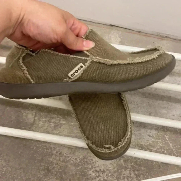 Crocs  loafers - Picture 8 of 8